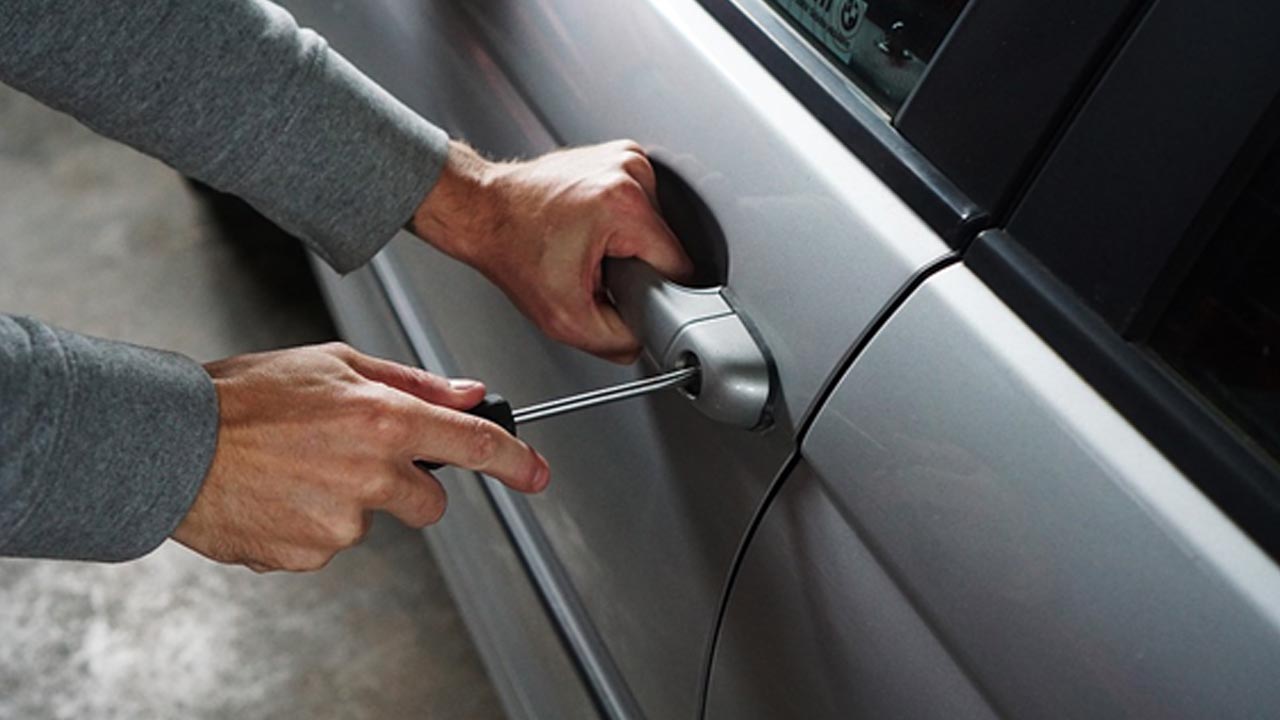 Cómo-evitar-el-robo-de-autos-1