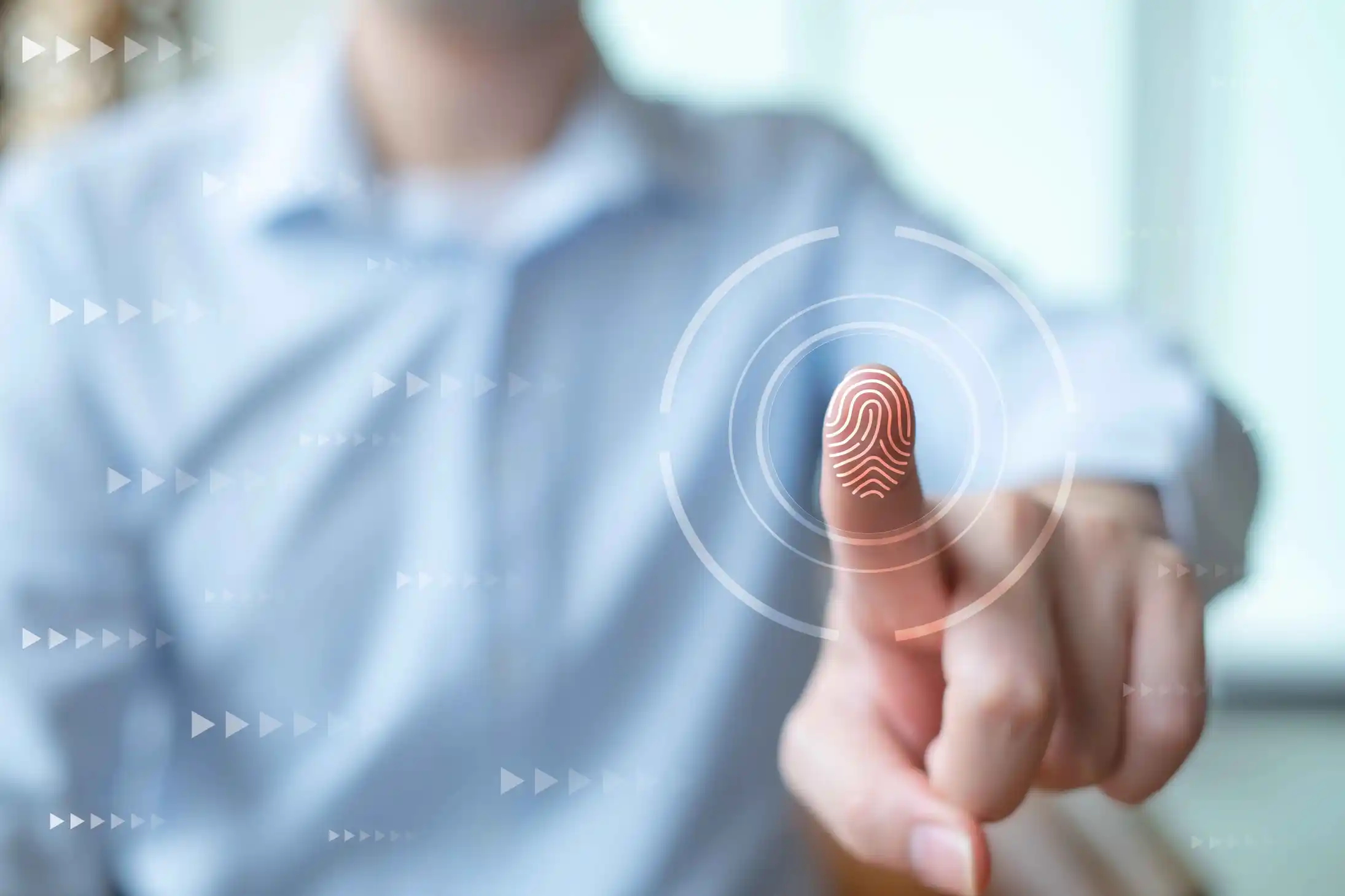 Seguridad biométrica: aplicaciones y desafíos en diversos sectores