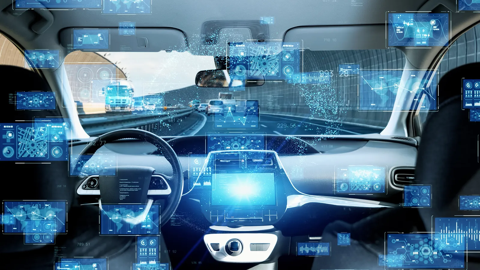 Cabina con visión de IA: lo que la dash cam interpreta del camino y el conductor